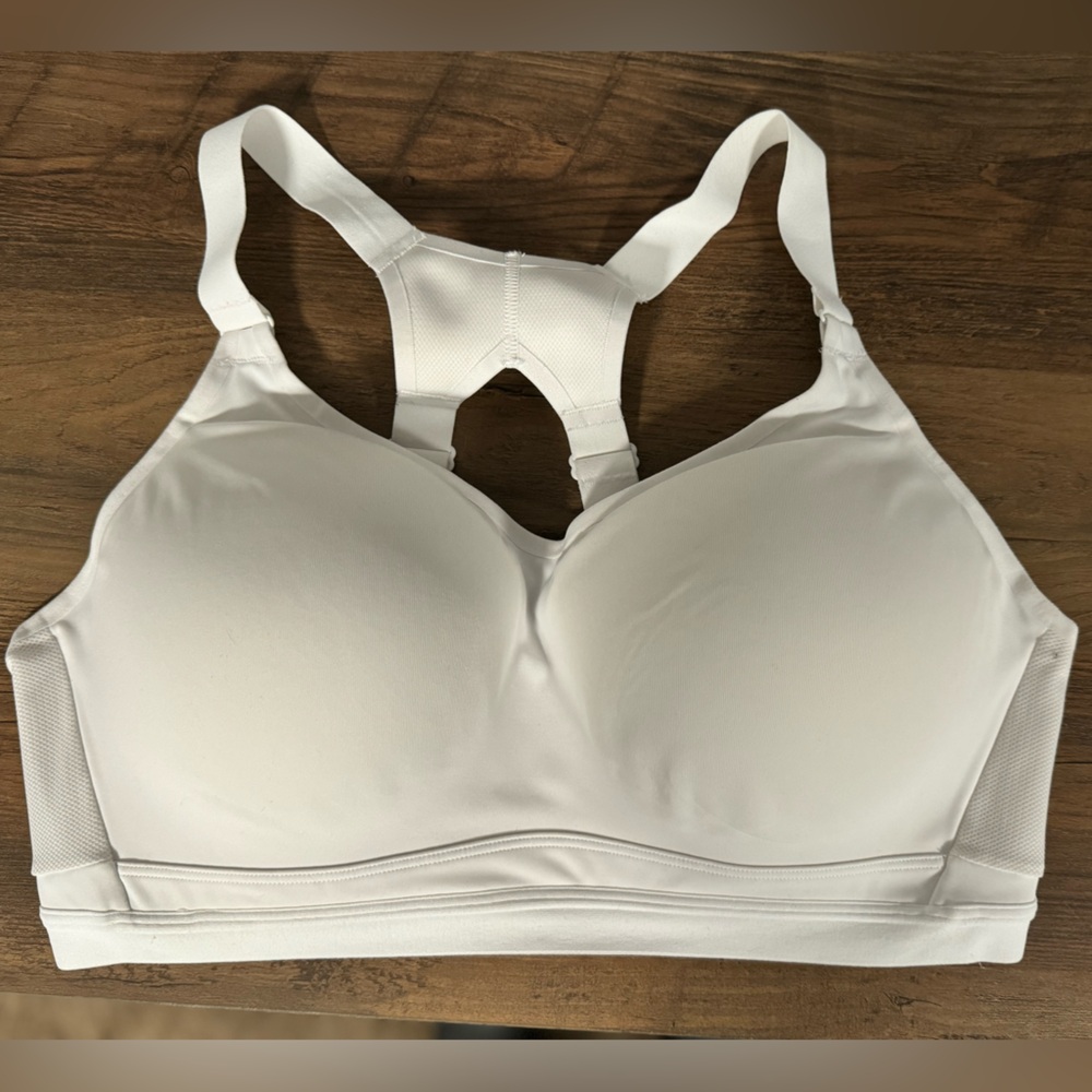 VS Sports Bra